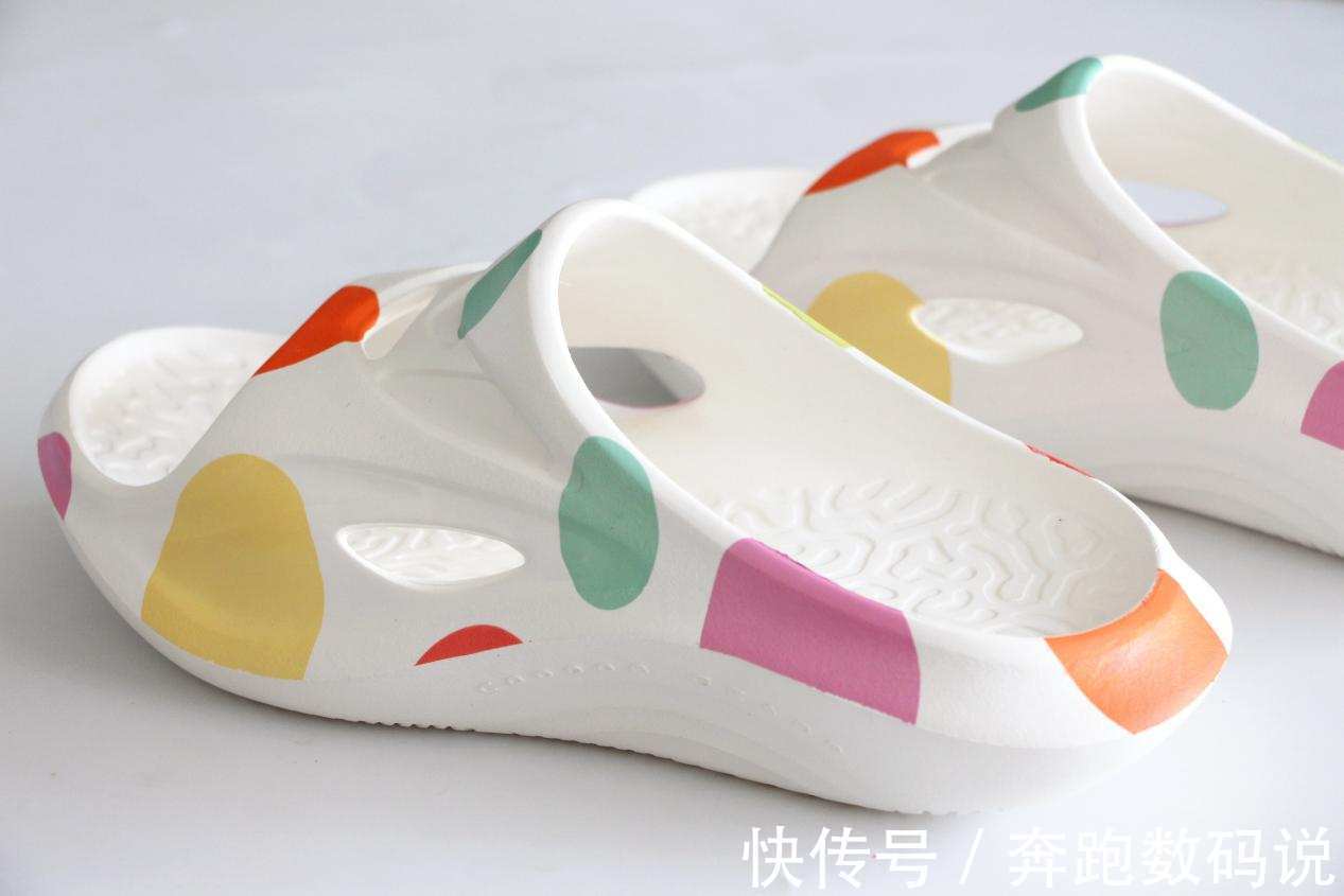 咕咚|缓震Q弹,运动恢复必不可少:咕咚运动恢复拖鞋