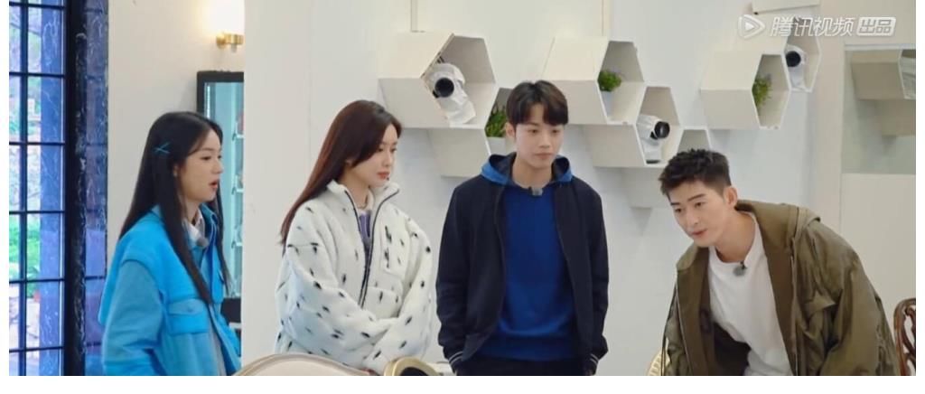 《五十公里桃花坞》坞长行为艺术翻车，张翰在线吐槽，人设引热议