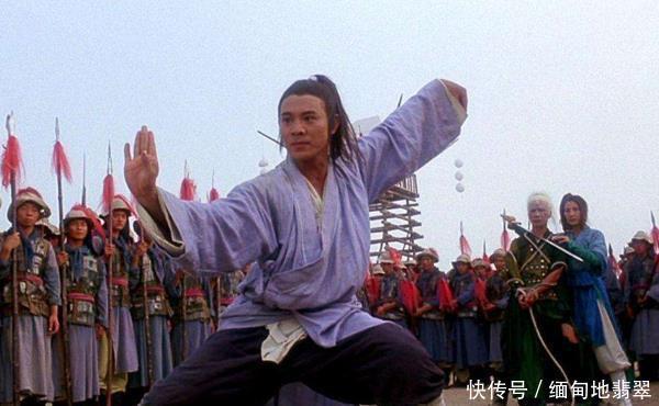 杨过一生中最骄傲的弟子,只指点了四招,就打败了两位顶尖高手!