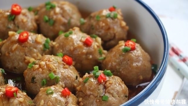 每年中秋必做的一道菜,蒸一蒸颜值高上档次,上桌汤汁都不剩!香