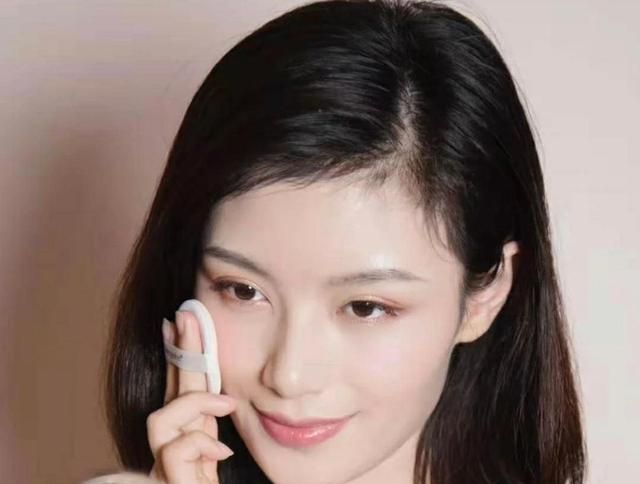 假面|你真的会用气垫吗？难怪脱妆快、假面厚重，这几个要点很重要！