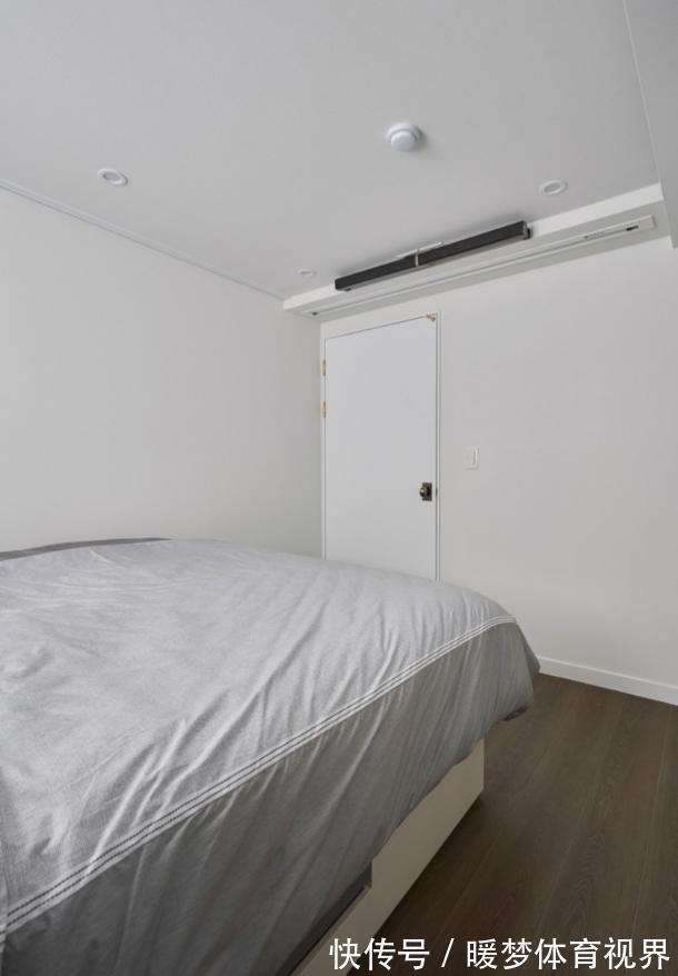 装修|新婚夫妇装修前的决定是对的,坚持不要客厅,解救了81㎡小户型