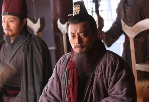 朝廷|水浒传中最奸诈的好汉,为了利益敢插晁盖宋江两刀,排名却奇高!