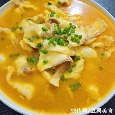 吃货们决不能错过的金汤酸菜鱼