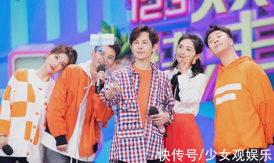 改版《快本》只剩一位主持人？网传谢娜吴昕要离开，观众：改名吧