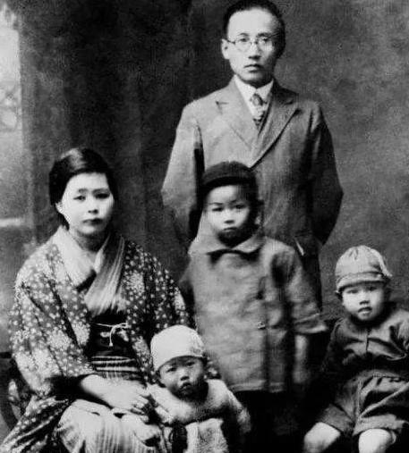 独自|她是日本人,毅然嫁中国文豪,独自抚养5子,晚年做一事感动中国