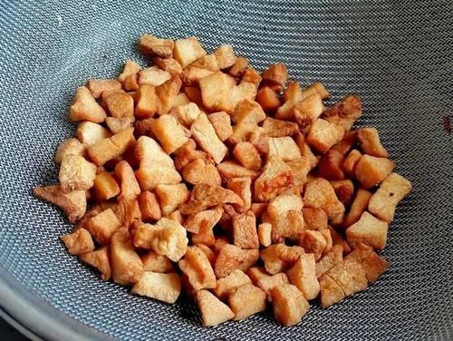 “猪油渣”到底能不能吃听听营养专家怎么说,原来很多人都不懂