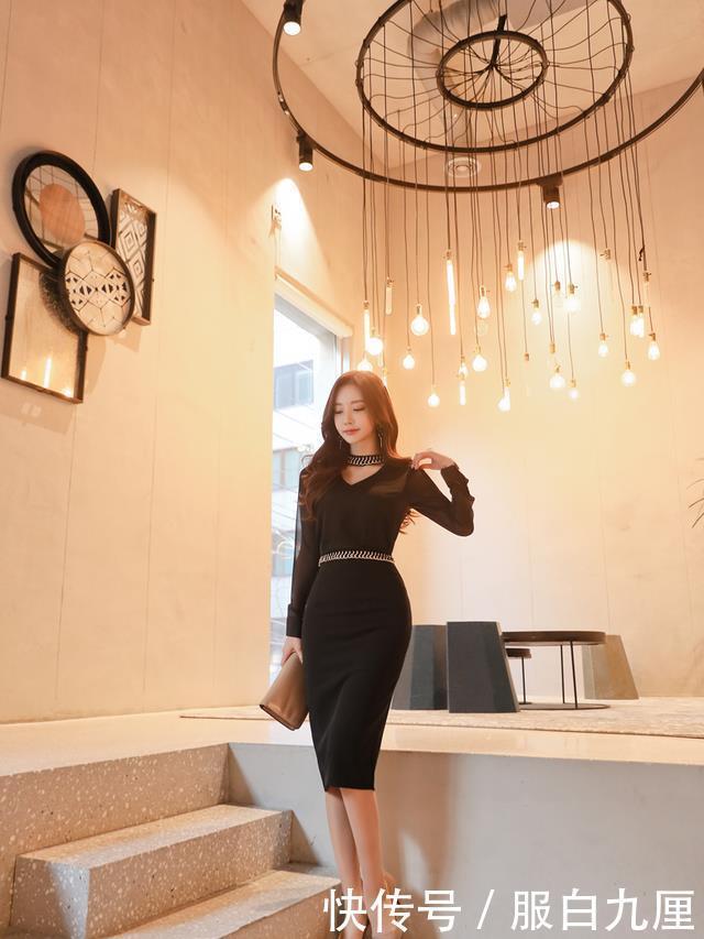 孙允珠多彩裙装,职场裙装与晚会礼裙,时尚与性感兼顾