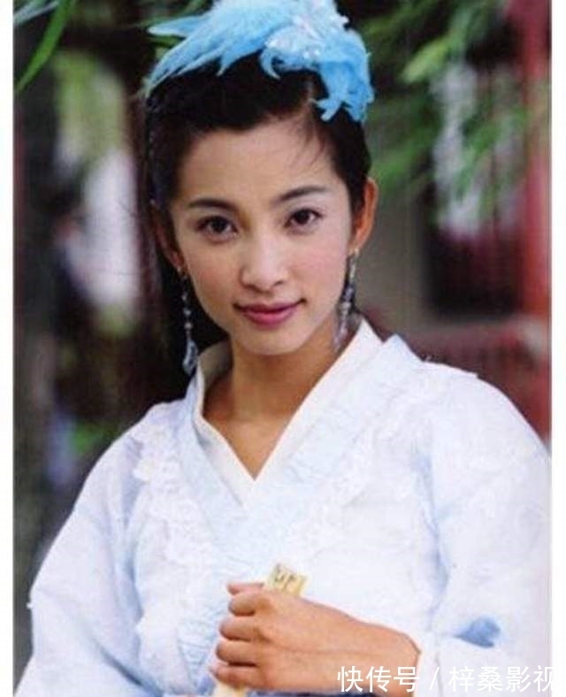 风声|李冰冰自曝患病多年,失眠怕冷又敏感脆弱,吃药都无法治愈