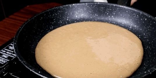 白糖|不用烤箱、不用奶油，教你做入口即化的慕斯蛋糕，一看就会超简单