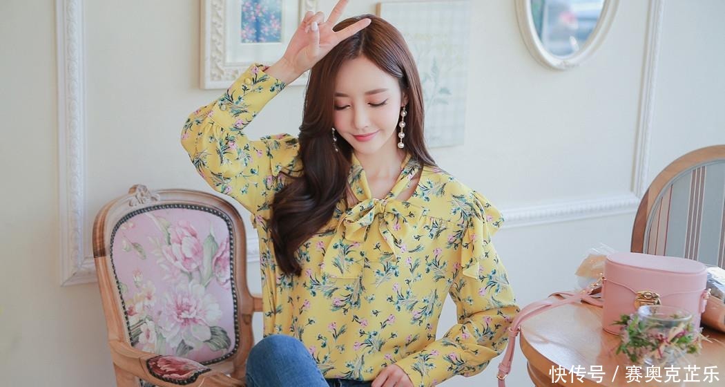 玻彩|孙允珠:春熙芊柳珐琅玻彩褶皱碎花衫!