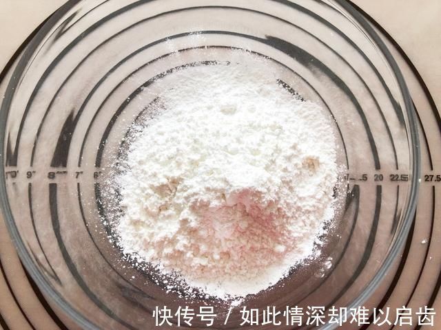 让孩子欲罢不能的橘子糯米糍,做法很简单,几块钱成本就搞定