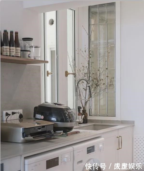 三居|110㎡三居,非传统客厅、超舒适餐厨区、绝美阳台,还偷出一间房