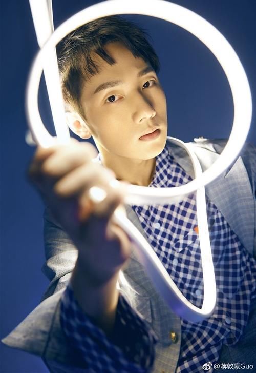 和周深是朋友，拿过《好声音》冠军，参加《创4》他的排名却很虐