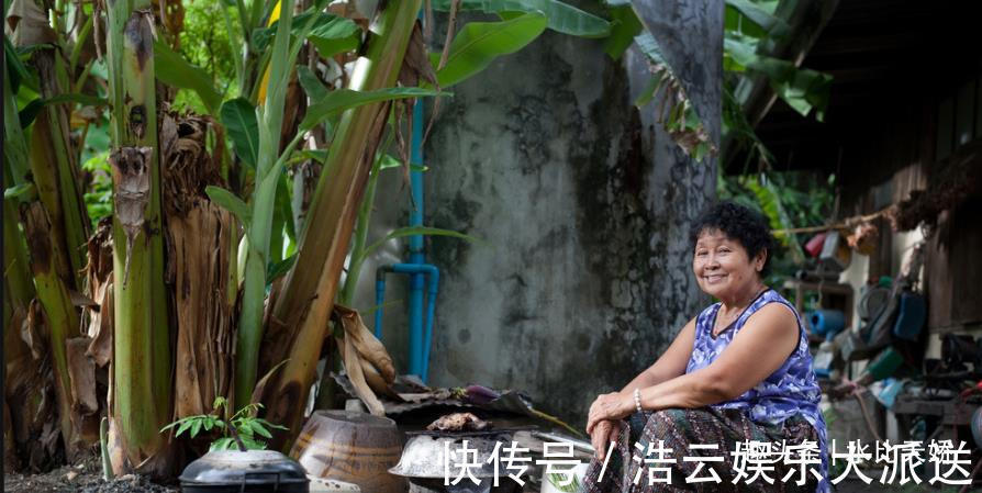 婆婆|“你嫁了人该干活”坐月子依旧做13人晚饭,女子砸烂锅碗说再见