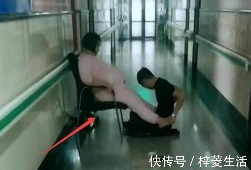紧身裤|男子在医院陪护准妈妈做出的动作让他一夜走红,网友:被人家的老公