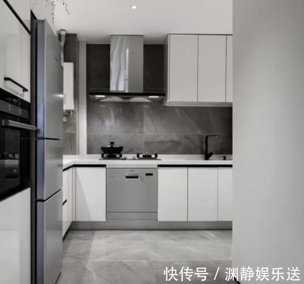 收纳|这套98平''藏而不露''的极简风小家，打动户主的心，收纳堪称模范