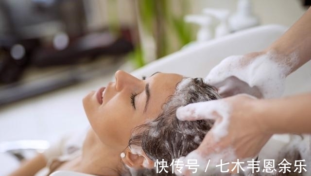 发丝|头发隔多久洗一次最好,很多人一直都做错了,难怪头发越掉越多