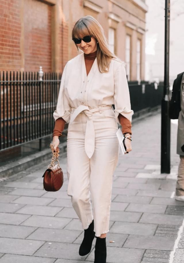 女人过了45岁，这3种＂颜色＂要少穿，显得没气色还很掉价