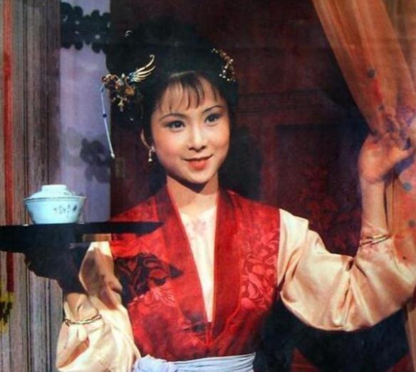 怡红院里!红楼梦:晴雯之美,美在外貌,更美在品格