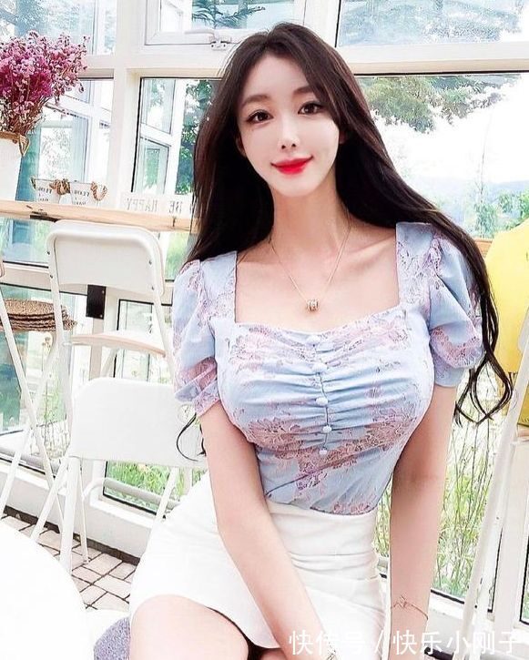 搭配 好看的搭配其实很简单,照着穿就可以美得高级又有品味