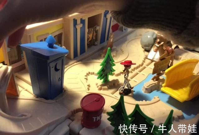 好奇心|若孩子有三种“奇怪”表现，家长不要制止，是高智商的表现