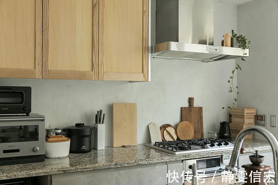 夫妻俩|幸亏没人要一楼,他们家126㎡有前后院做水泥地,日子幸福滋润