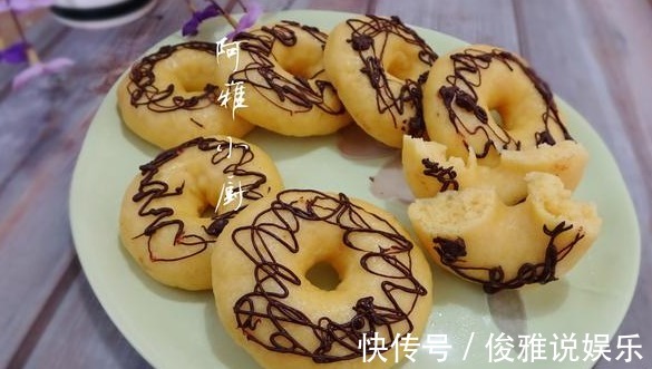 玉米面最好吃的做法，比蛋糕还好吃，粗粮中的精品，孩子一次吃俩
