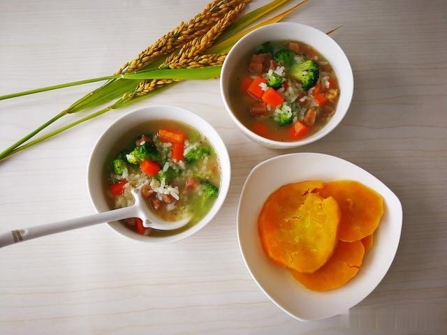 营养师一天的减脂三餐,看看都吃些什么,食谱你也可以用哦