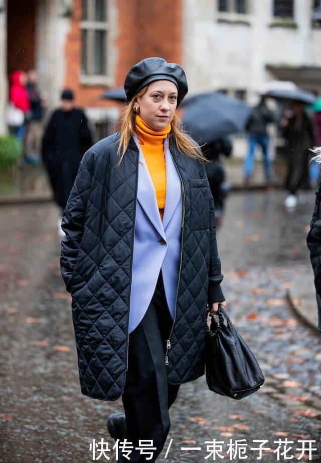  长款的菱格外套|当秋冬季节遇上菱格纹，普通的外套都能穿出不一样的感觉，真时髦