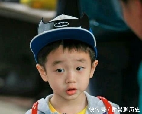 杨阳洋 还记得《爸爸去哪儿》里的杨阳洋吗?如今的他颜值太让人上头!