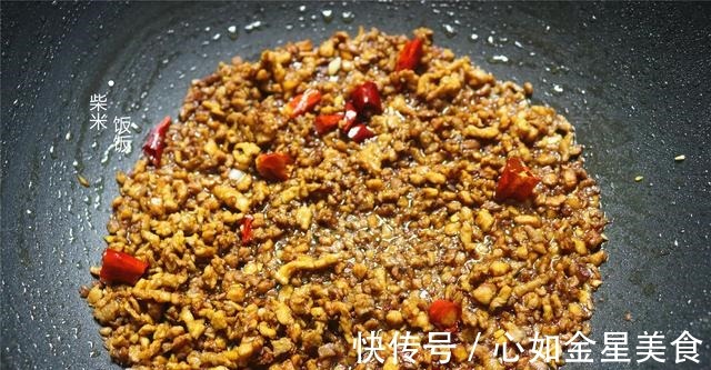 酸豆角|我最喜欢的下饭菜，炒一次吃两天，做法简单，一年四季吃不腻！
