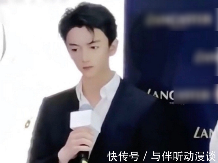 梦华录|陈晓出席活动照流出,路人滤镜下瞬间变漫画脸,请美颜放过帅哥吧