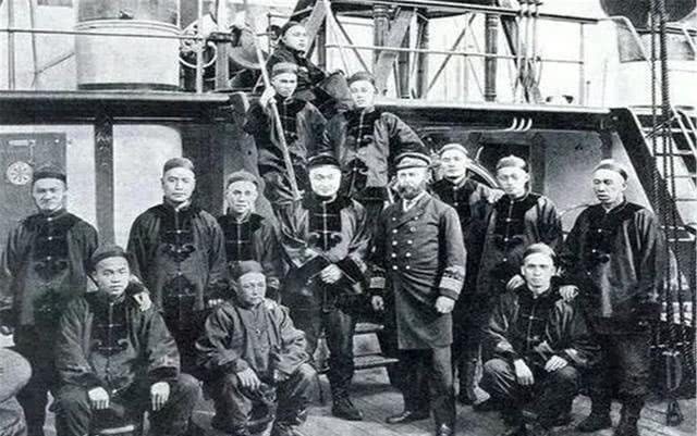 全军覆没|北洋水师遭受灭顶之灾,南洋水师为何袖手旁观,坐视其全军覆没