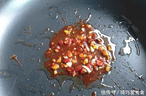 豆瓣酱|它是“清肠专家”，我家一年吃几百斤，一斤9毛，家里没有胖子