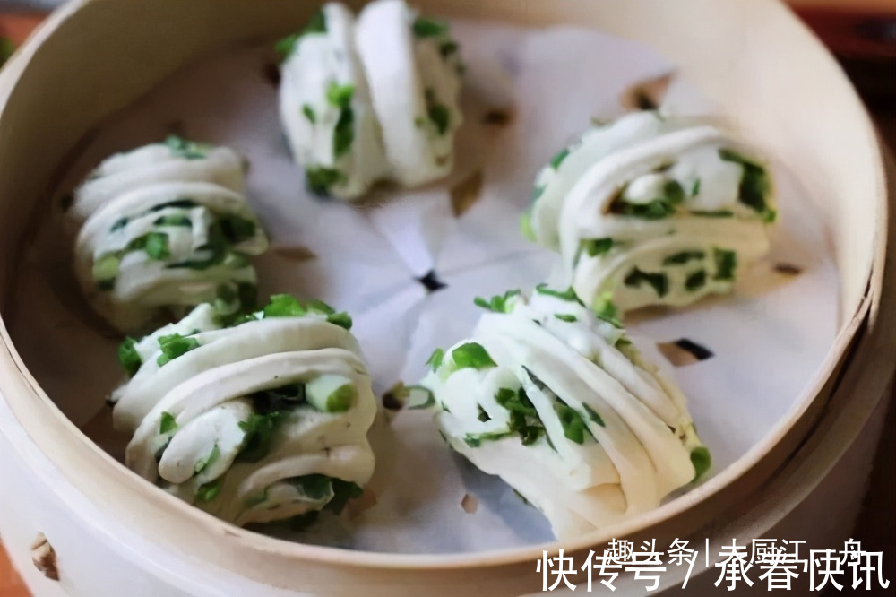 好吃|过年蒸花卷，记住不要直接上锅蒸，诀窍教会你，花卷好吃不塌馅