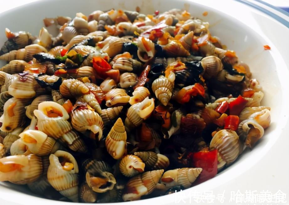 蒜蓉辣酱|立夏后,遇到别错过吃的食物,个头小小却最鲜嫩,简单炒一炒解馋