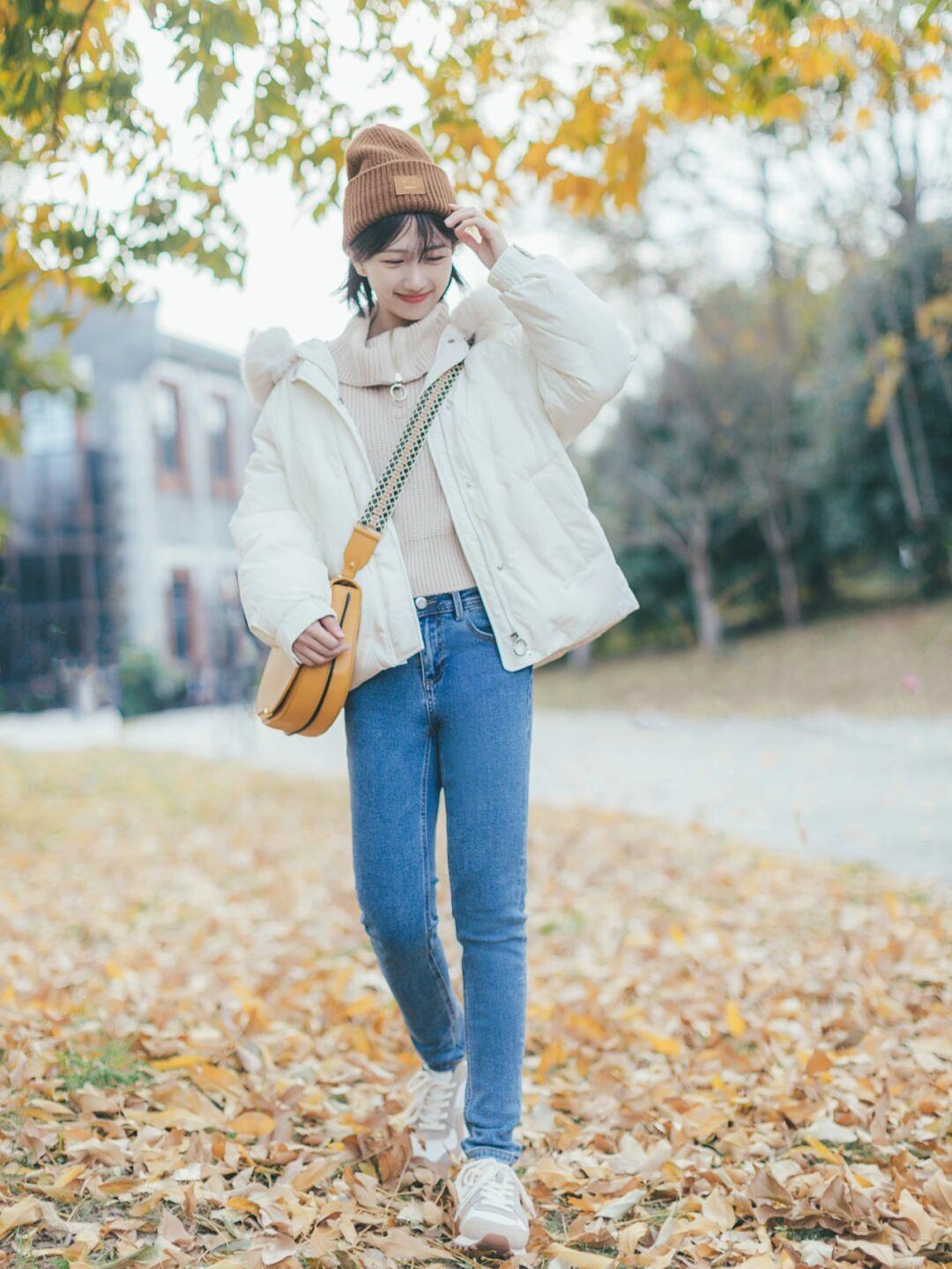 毛衣 小个子们可借鉴的“短羽绒服”搭配,教你打造大长腿,建议收藏