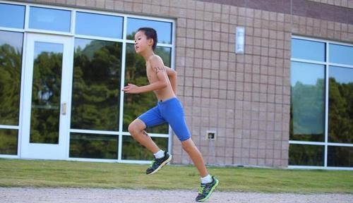 小朋友|这4种“运动”别让孩子太早接触,不但对身体没好处,还影响发育