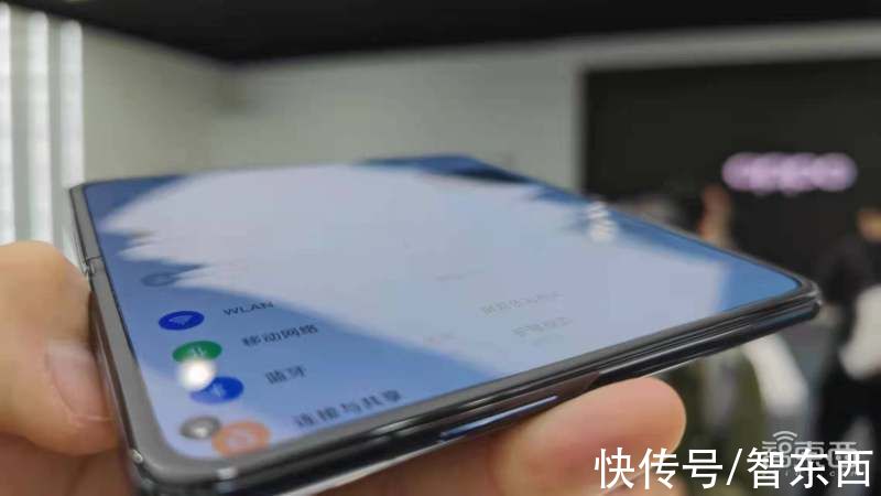 OPPO|死磕四年、历经六代，OPPO的首款折叠屏到底藏了多少黑科技？