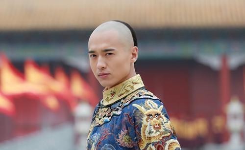 皇后|清朝唯一独立谥号的皇后,皇帝两次为她大赦天下,表妹是雍正至爱