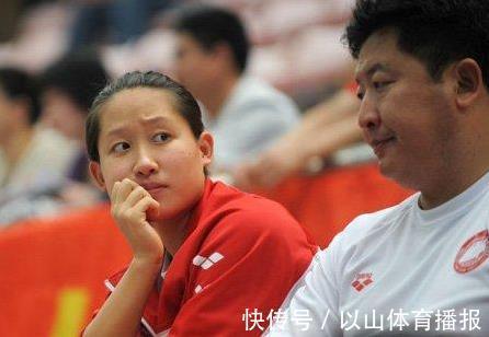 游泳運動員|世界冠軍嫁給大23歲恩師，婚后一直遭受非議，如今他們怎么樣？