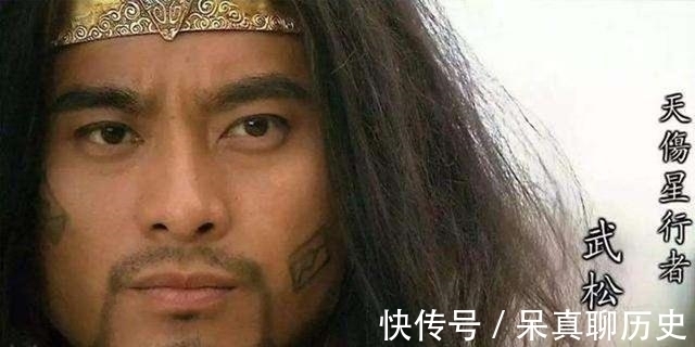 关胜$水浒传：宋江若让位，有个人比卢俊义和鲁智深更适合接班，他是谁