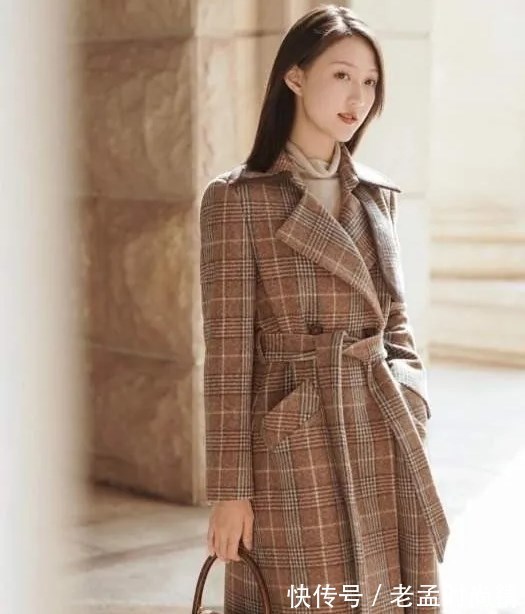 羽绒服|高级有品位的服饰穿法,精致洋气魅力无限,轻松掀起一波时尚潮流