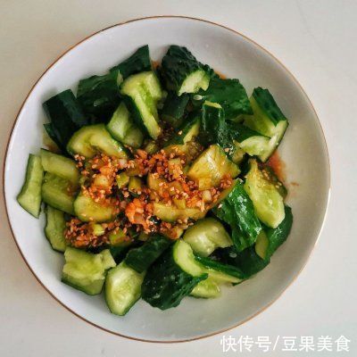 凉拌黄瓜|四季开胃菜??凉拌黄瓜内附万能酱汁??