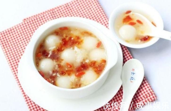 胶原蛋白|学会这份早餐，每天睡醒吃一次，皮肤越来越好，美容院都不用去了