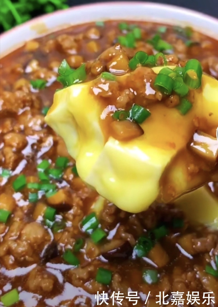 鸡蛋抱豆腐，营养美味，老少皆宜