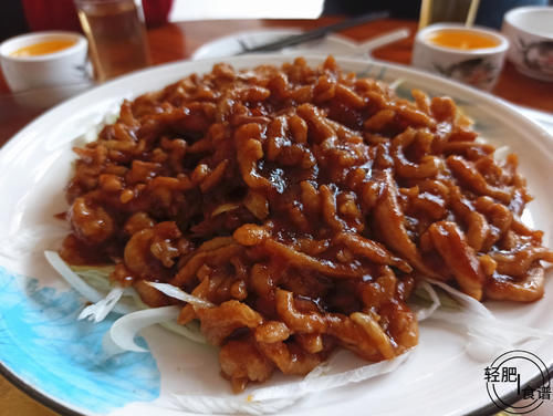 饭店|农村饭店6道菜180元,卖相“没档次”,但最后却吃到“光盘”
