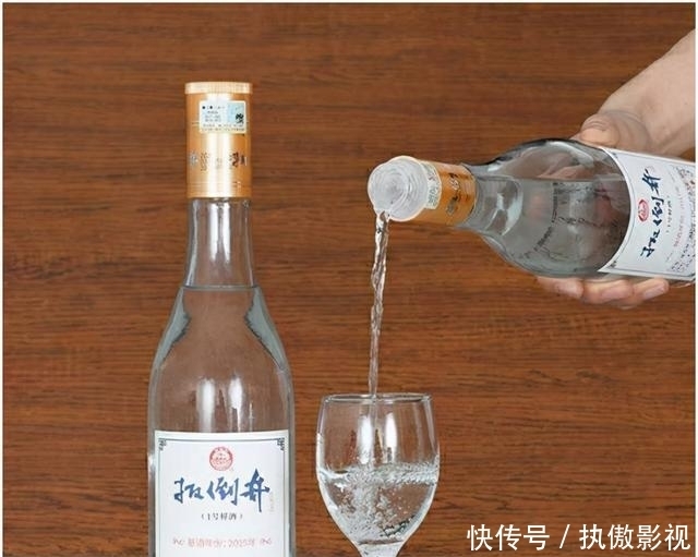 领导|讽刺到无解！这些“酒”南方没人理睬，北方的领导都在喝