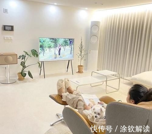 人生活|一个人的极简生活!98平的小房被她布置成精致小窝,引上千人围观